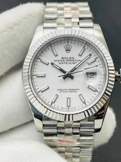 Alternative view of ROLEX Datejust Automatic (White Dial) 40mm A800202606040155579