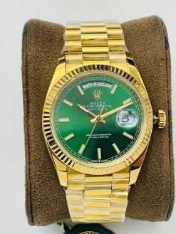 Alternative view of ROLEX Day-date Automatic (Green Dial) 40mm A900202606040404609