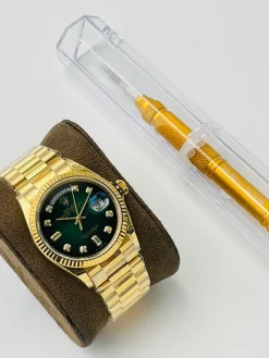 ROLEX Day-date Automatic (Green Dial) 40mm A900202606040411609