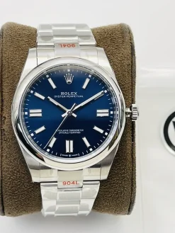 ROLEX Oyster Perpetual Automatic (Blue Dial) 41mm A800202606040233579