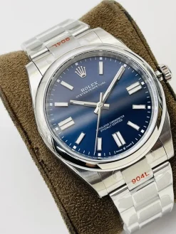 Alternative view of ROLEX Oyster Perpetual Automatic (Blue Dial) 41mm A800202606040233579