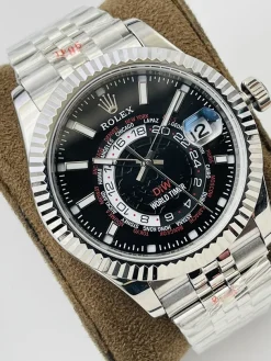 ROLEX Sky Dweller Automatic (Black Dial) 42mm A600202606040451519