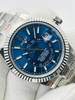 ROLEX Sky Dweller Automatic (Blue Dial) 42mm A600202606040387519