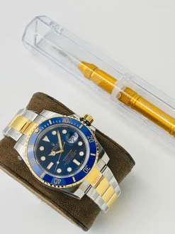 Alternative view of ROLEX Submariner Automatic 116610 (Blue Dial) 40mm B250202606040419709