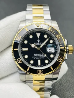 ROLEX Submariner Automatic (Black Dial) 40mm VS B350202606040171739