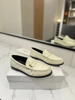 Alternative view of SAINT LAURENT Flats & Loafers Leather (White-Black) EU35-45 C20202606033053139