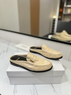 Alternative view of SAINT LAURENT Slides & Slippers Leather (Beige-Black) EU35-45 C10202606033092129
