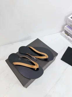 SAINT LAURENT Slides & Slippers Leather (Black-Brown) EU35-42 B40202606033083109