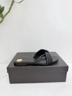 SAINT LAURENT Slides & Slippers Leather (Black) EU35-42 B40202606033097109