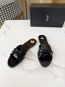 SAINT LAURENT Slides & Slippers Leather (Black-Gold) EU35-43 B0520260603309899