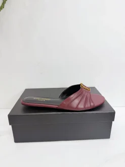 SAINT LAURENT Slides & Slippers Leather (Burgundy-Gold) EU35-42 B20202606033109109
