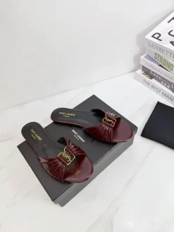Alternative view of SAINT LAURENT Slides & Slippers Patent Leather (Burgundy-Black) EU35-42 B20202606033113109