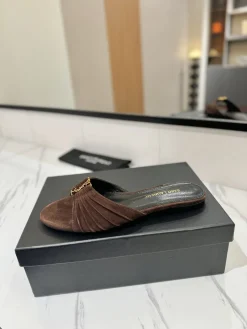 SAINT LAURENT Slides & Slippers Suede (Brown-Gold) EU35-42 B40202606033120109