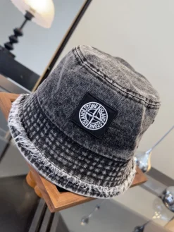 STONE ISLAND Hats & Caps E520260602047549