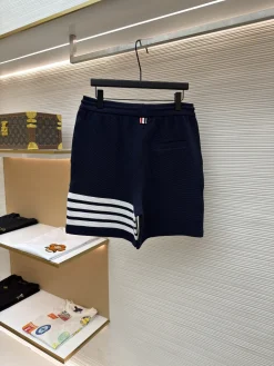 Alternative view of THOM BROWNE Trousers & Shorts Cotton (Navy-White) 1-4 A9020260613113399