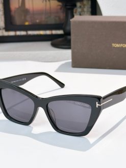 TOM FORD Glasses & Sunglasses I520260602047859