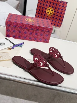 TORY BURCH Slides & Slippers Leather-Crystal (Burgundy) EU35-42 A4020260603327389