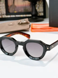 Alternative view of UNCATEGORIZED Glasses & Sunglasses B2520260602049999