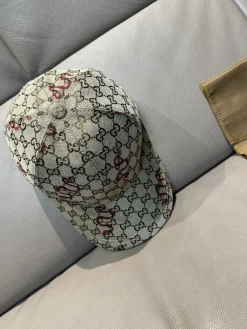 Alternative view of UNCATEGORIZED Hats & Caps F520260602053649