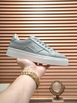 Alternative view of UNCATEGORIZED Sneakers & Trainers Leather (Grey-White-Red) EU38-45 C50202606033388149