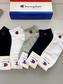 UNCATEGORIZED Socks D520260602055249