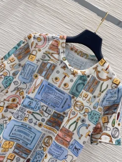 Alternative view of Uncategorized Clothing Innovative Fabric S-M-L A7520260601146099