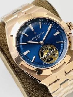 Alternative view of VACHERON CONSTANTIN Overseas Automatic 4500V110R-B122 (Blue Dial) 42mm A850202606040239589