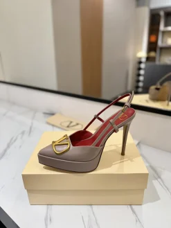 VALENTINO Pumps & Heels Leather (Taupe-Red-Gold) EU35-39 C10202606033443129