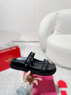 VALENTINO Slides & Slippers Leather (Black-Gold) EU35-40 B20202606033529109