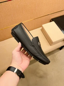 VERSACE Flats & Loafers Leather (Black) EU37-47 B10202606033542109