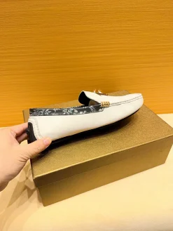 VERSACE Flats & Loafers Leather (White-Black-Gold) EU37-47 B10202606033553109