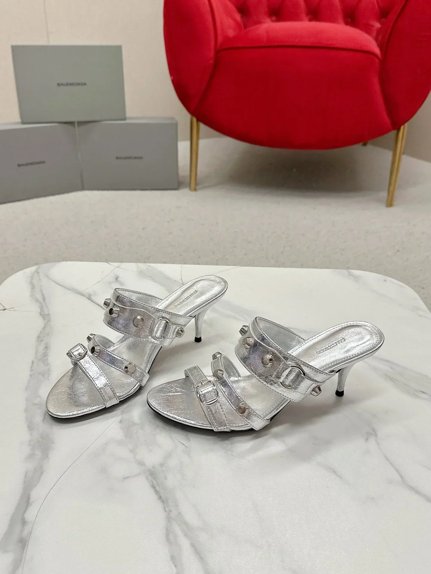 BALENCIAGA Sandals & Mules Metallic Leather (Silver) EU35-39 B90202607050075 - Image 6