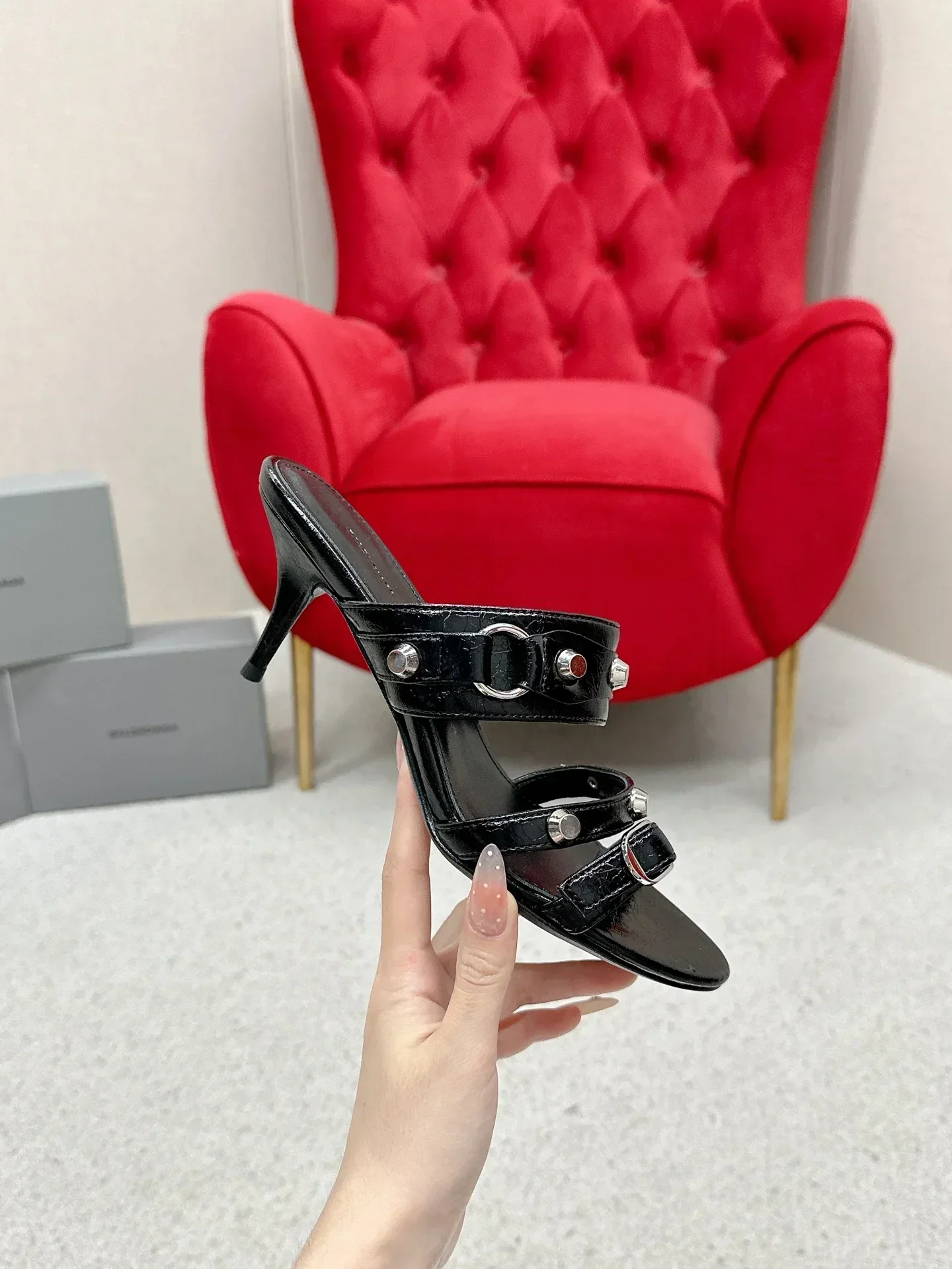 BALENCIAGA Sandals & Mules Patent Leather (Black) EU35-39 B90202607050074 - Image 4