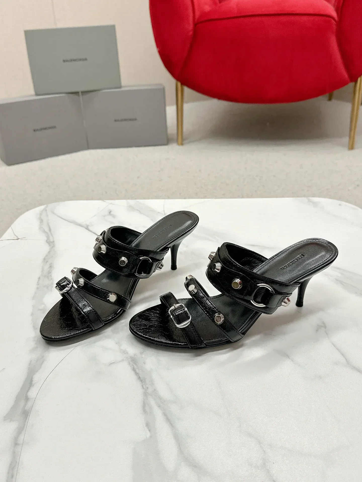 BALENCIAGA Sandals & Mules Patent Leather (Black) EU35-39 B90202607050074 - Image 6