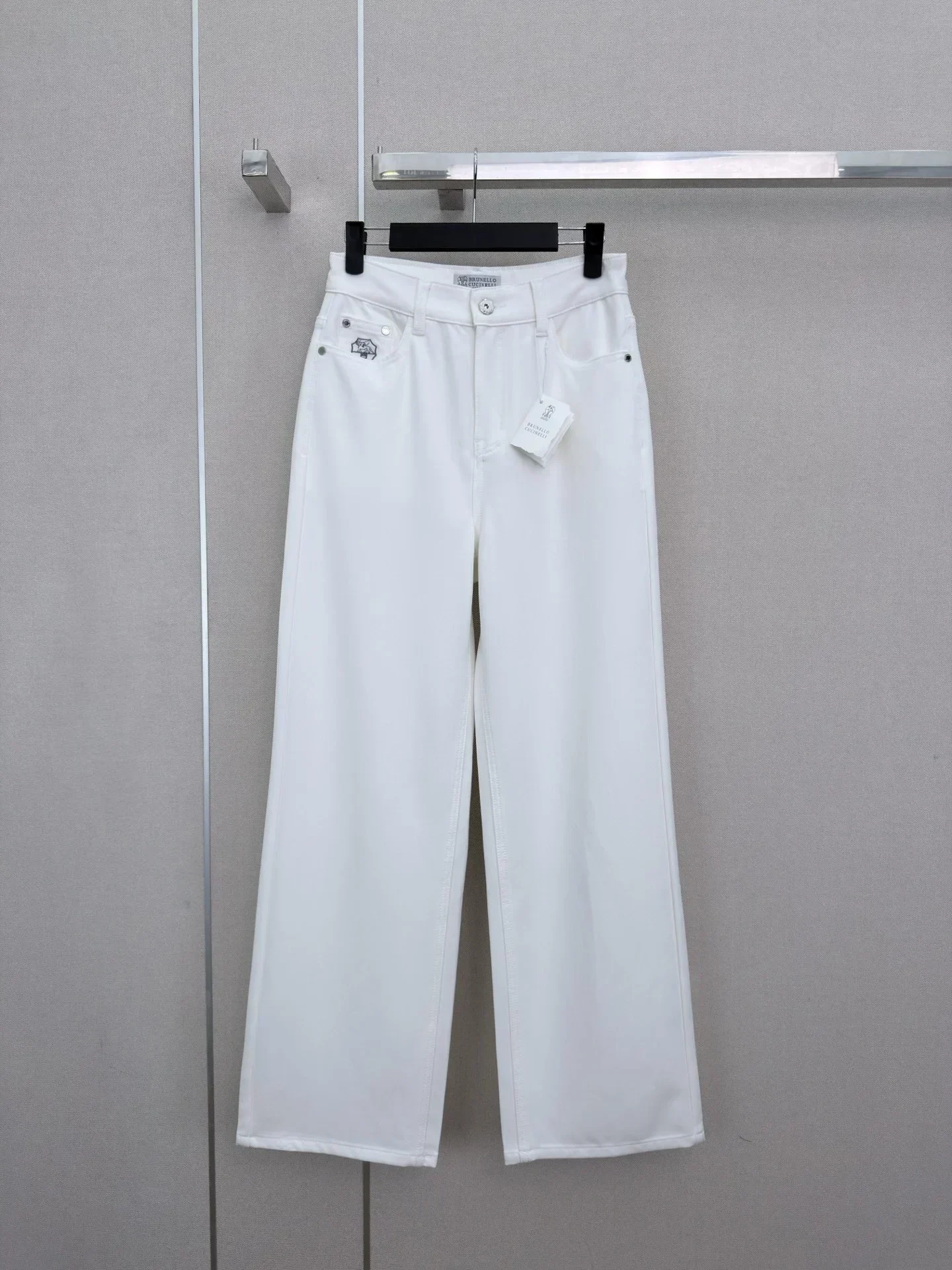 BALENCIAGA Trousers & Shorts Cotton (White) S-L A85202607050094 - Image 2