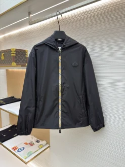 BURBERRY Coats & Jackets Nylon (Black-Beige) S-XXL B80202607120158