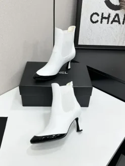 Alternative view of CHANEL Boots & Booties Leather (White-Black) EU35-39 C70202607051704