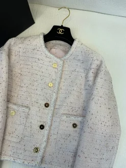 Alternative view of CHANEL Coats & Jackets Tweed (Pink) S-M-L D15202607050185
