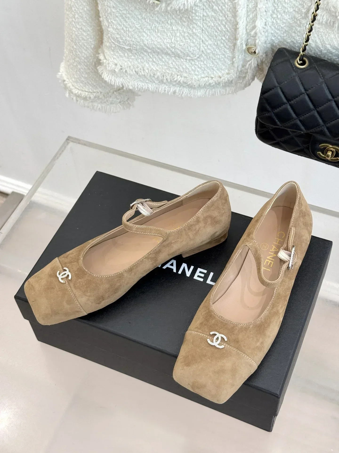CHANEL Flats & Loafers Suede (Beige) EU35-39 B70202607051314 - Image 2