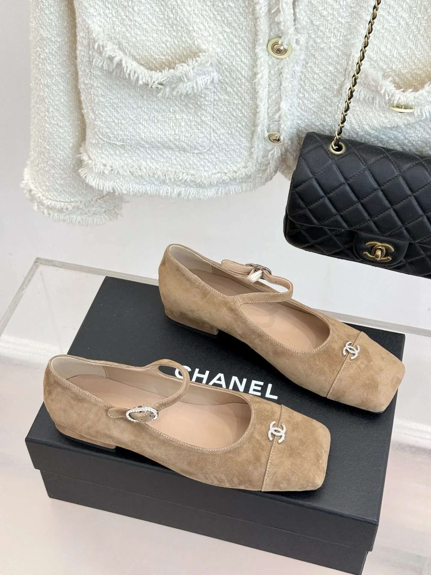 CHANEL Flats & Loafers Suede (Beige) EU35-39 B70202607051314 - Image 3