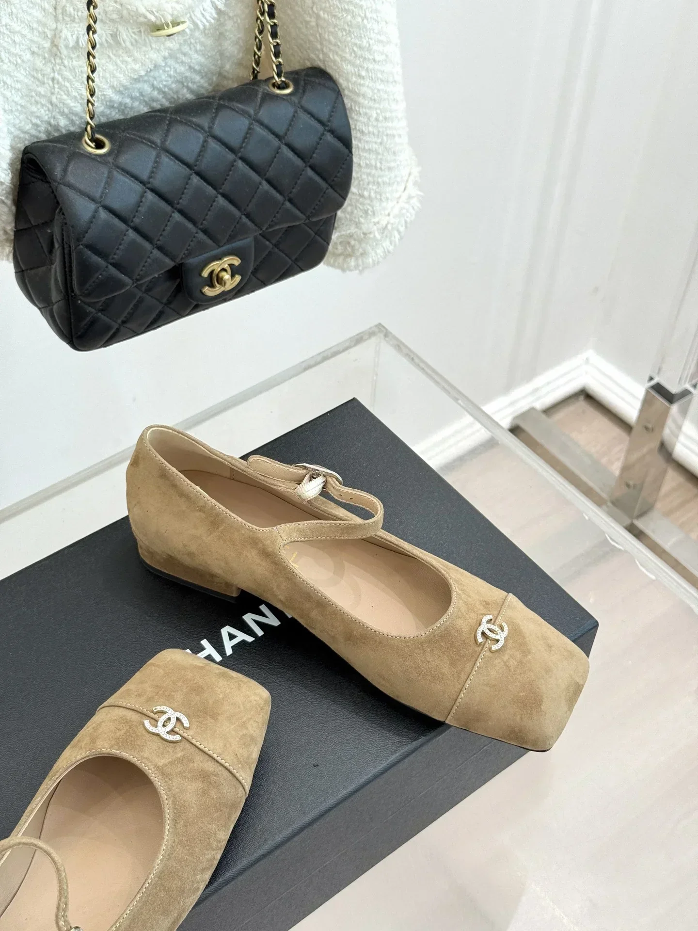CHANEL Flats & Loafers Suede (Beige) EU35-39 B70202607051314 - Image 5