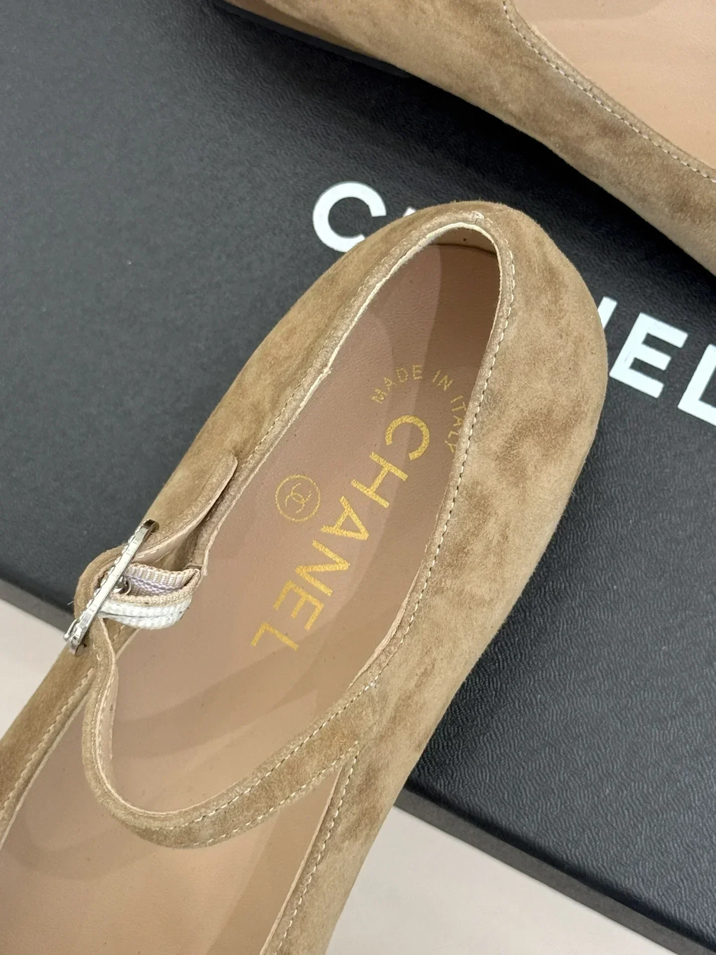 CHANEL Flats & Loafers Suede (Beige) EU35-39 B70202607051314 - Image 8