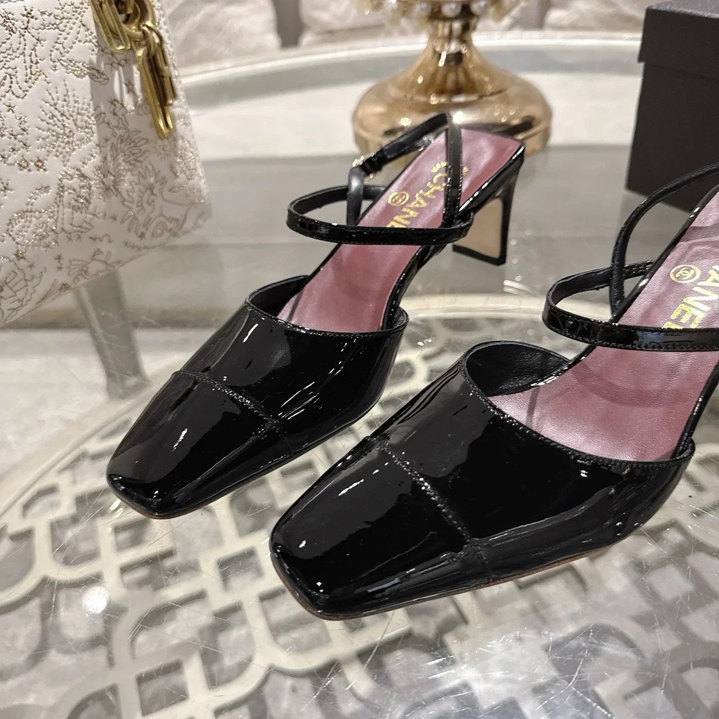 CHANEL Sandals & Mules Patent Leather (Black) EU35-40 B60202607050146 - Image 8