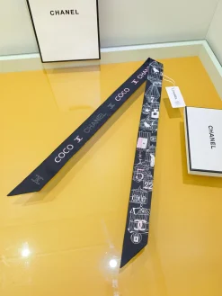 CHANEL Scarves & Twilly E0202607020259