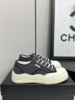 CHANEL Sneakers & Trainers Canvas (Black-White) EU35-41 B90202607051466