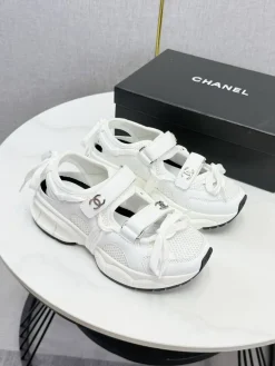 Alternative view of CHANEL Sneakers & Trainers Leather, Fabric EU35-41 C10202607051520