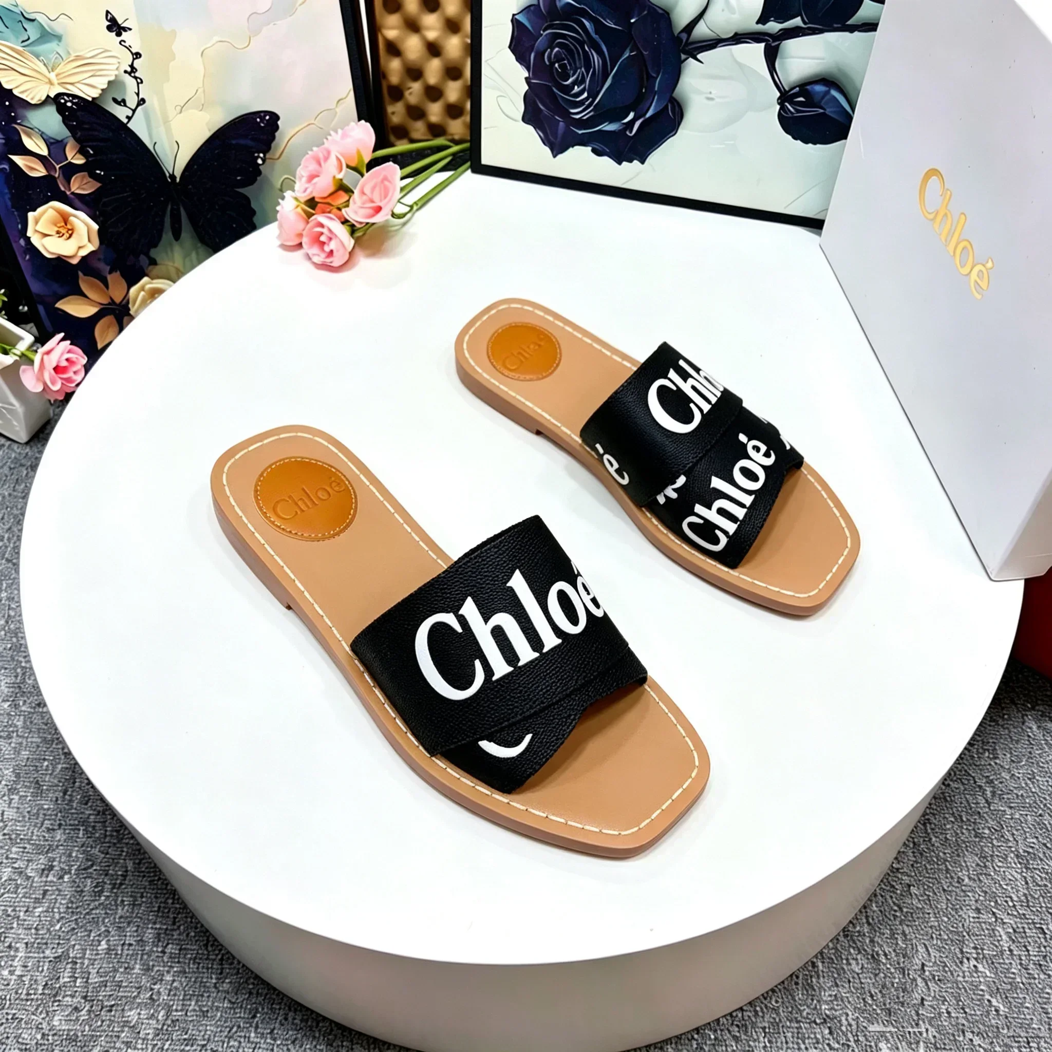 CHLOE Sandals & Mules Leather Rubber (Black-Brown) EU35-40 A60202607050170