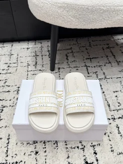 DIOR Slides & Slippers Canvas (White-Beige) EU35-42 B40202607050202