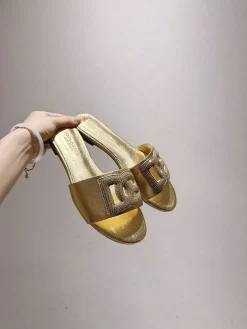 DOLCE & GABBANA Slides & Slippers Metallic Leather (Gold) EU35-42 B60202607051228
