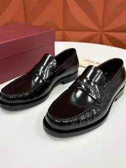 FERRAGAMO Boat Shoes & Espadrilles Patent Leather (Black) EU39-44 D30202607051779